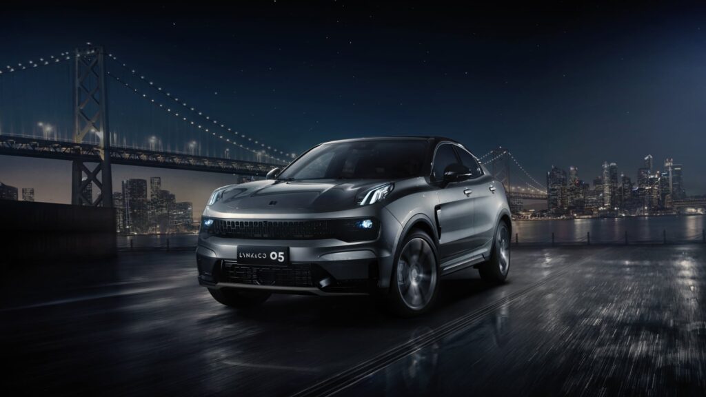 lynk & co fuel car